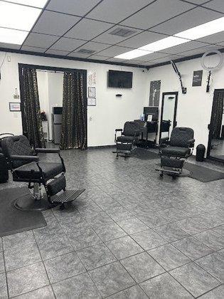 Deedz Cutz Barber & Beauty