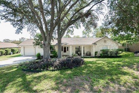 Jennifer Davis REALTOR