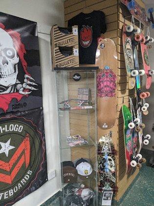 New Braunfels Skate & Smoke Shop