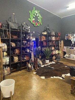 Barbwire Vintage Boutique