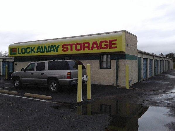 Extra Space Storage