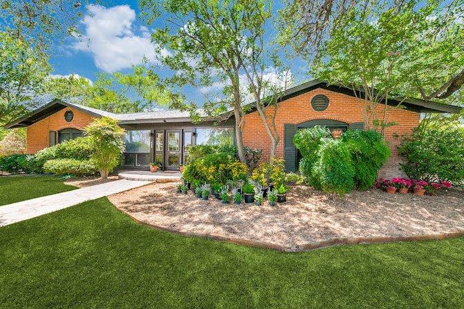 Park Properties Group | Top San Antonio REALTOR - Caroline & Susanne