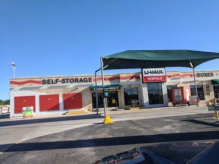 U-Haul Moving & Storage at Austin Hwy