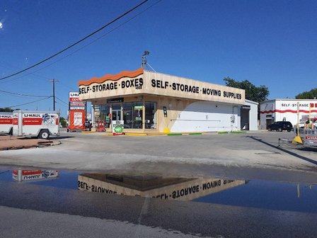 U-Haul Moving & Storage at W W White