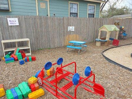 La Mision Infant House & Learning