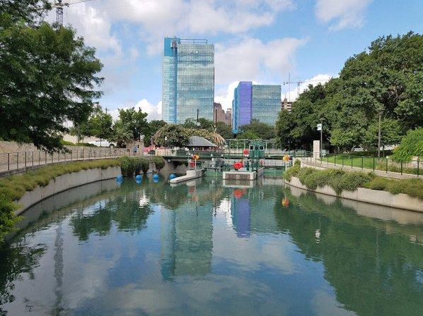 San Antonio River Lock & Dam