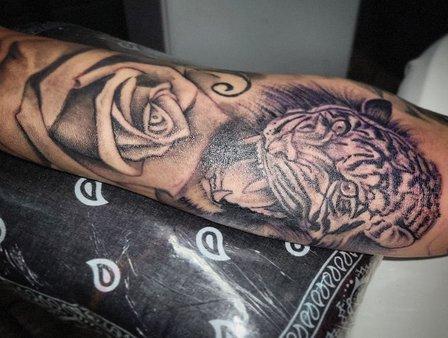Pretty in a Casket Tattoo Club