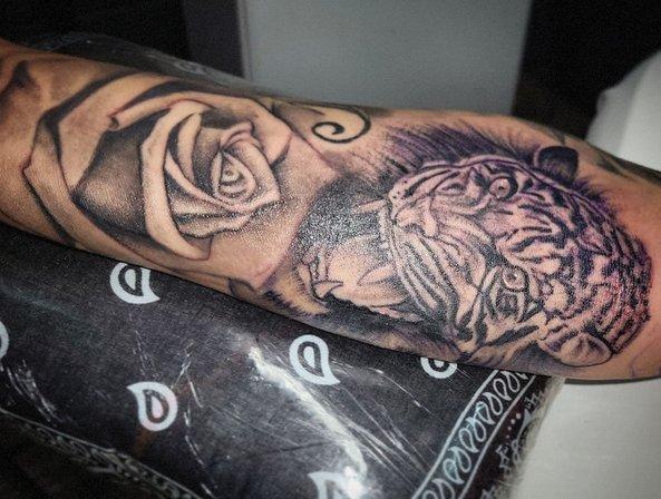 Pretty in a Casket Tattoo Club