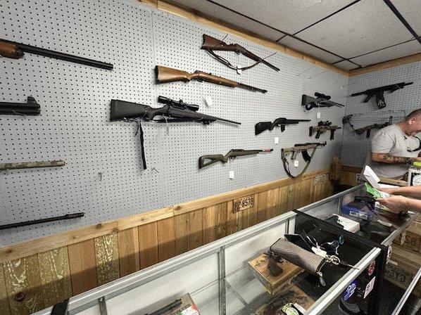 Circle B Guns