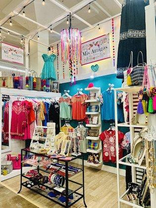 Mis Amigas Boutique