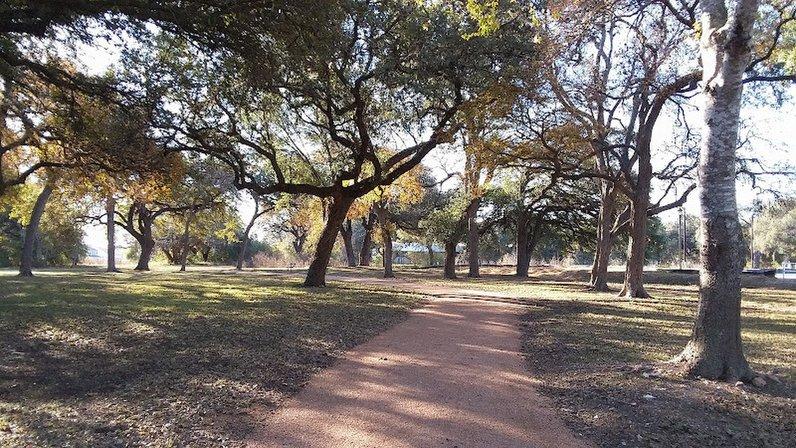 Heritage Oaks Park