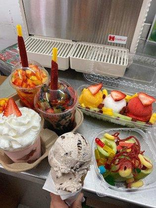 Candy's Snack