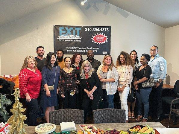 EXIT Realty Advisors, Cher Miculka Broker/ Franchisee
