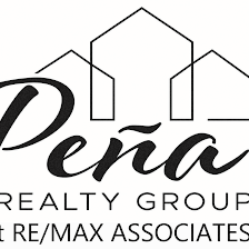 Lorena Peña with Peña Realty Group at RE/MAX Associates