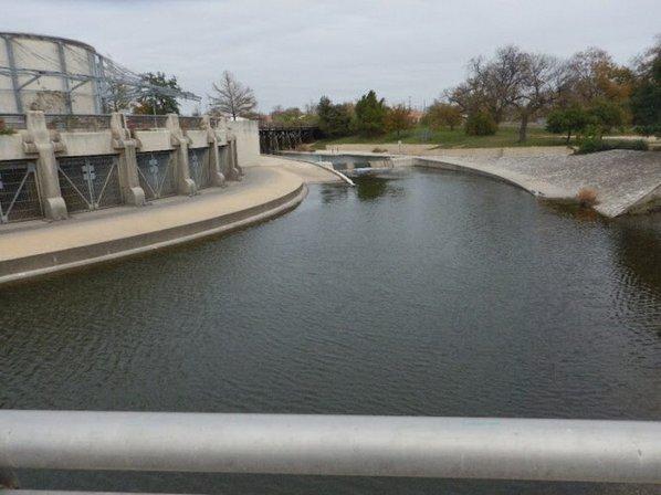 River tunnel outlet park