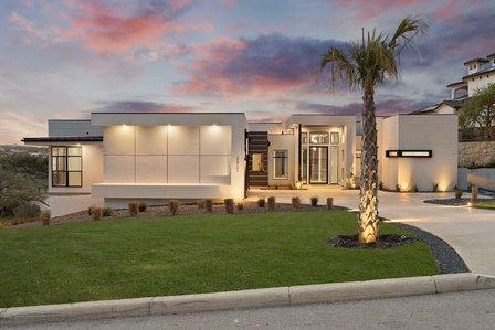 Miguel Herrera Luxury Lifestyle-The Agency
