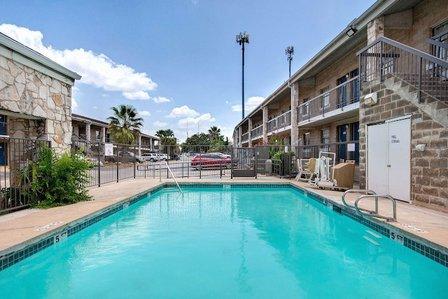 Studio 6 San Antonio, TX – Northwest Medical Center