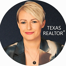 Karolina Dudek REALTOR® San Antonio, Bulverde, Texas Hill Country.