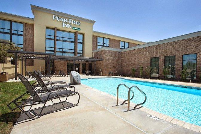 Pear Tree Inn San Antonio Airport