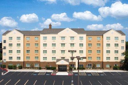 Fairfield Inn & Suites San Antonio Airport/North Star Mall