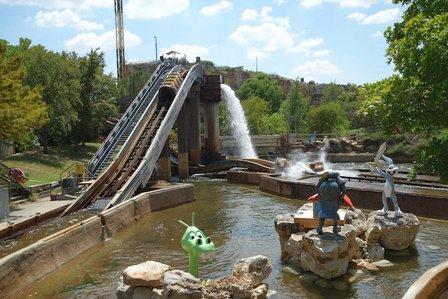 Bugs' White Water Rapids