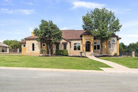 Buy Sell SA Group - Lizzeth Lopez w/ LPT Realty LLC