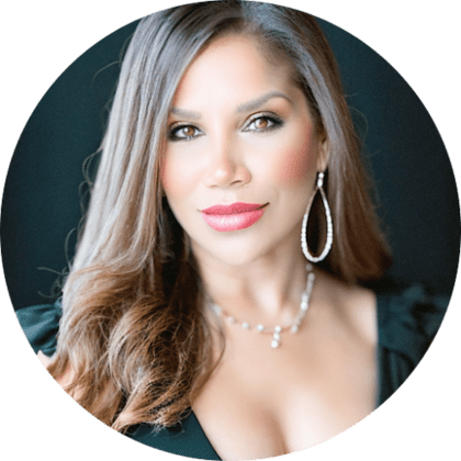 Real Estate Agent Cristabel Benavides