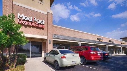 CareNow Urgent Care - Deerfield