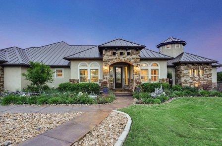 Pam Powell, Real Estate Agent