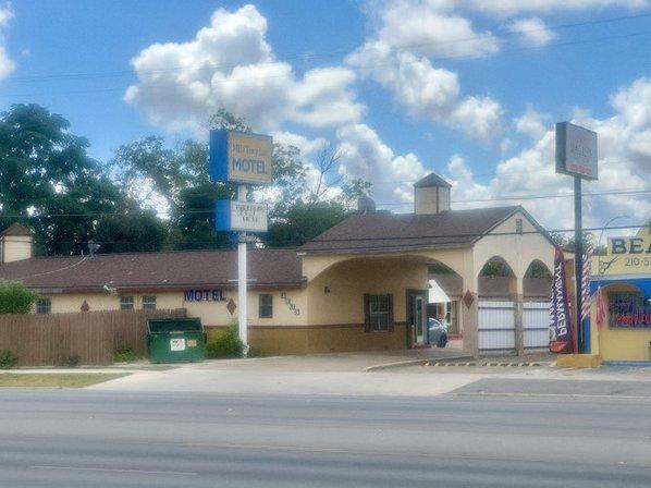 MID Town Inn Motel