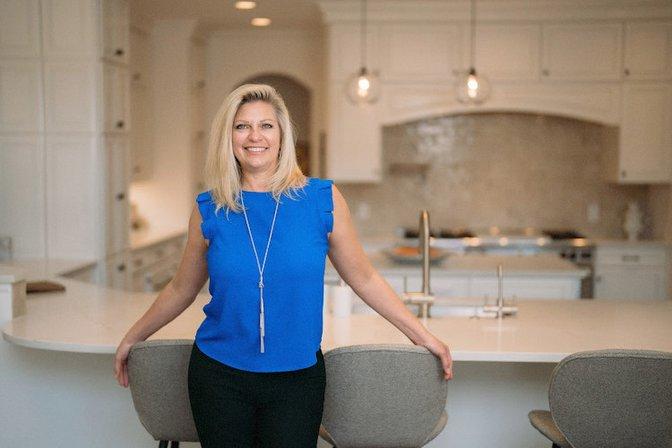 Amy Knight Black, Luxury Real Estate Agent