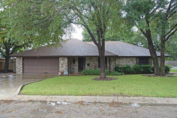 Joshua Downey, Realtor – Keller Williams New Braunfels