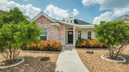Gruene TX Homes by Red Mansions Realty