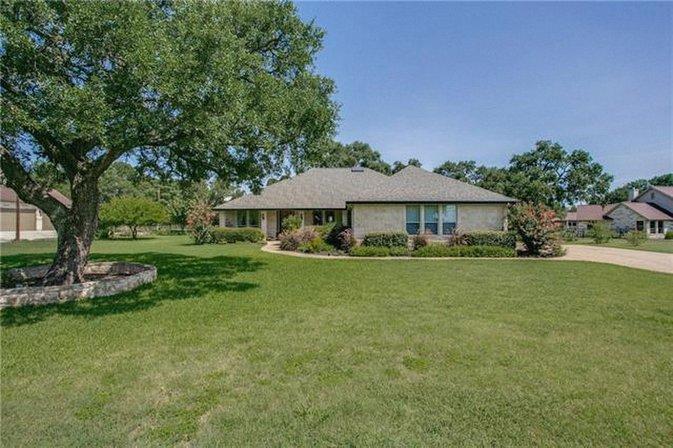 sergio, Help U Sell SA Hill Country