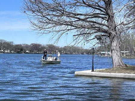 Lake Dunlap Vacation Rentals & RV Park at Clear Springs
