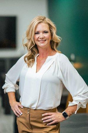 Lindsey Musch, Evoke Realty