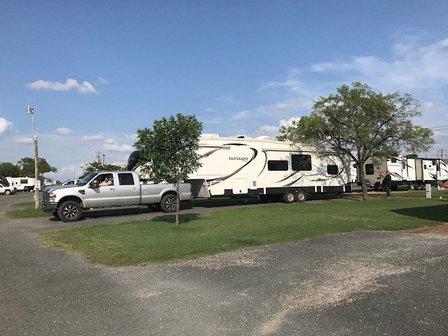 Bar M Mobile Home & RV Park