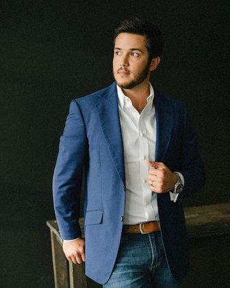David Garcia Jr., Broker