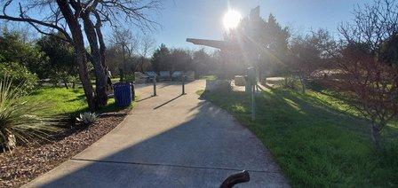 Huesta Creek Trailhead