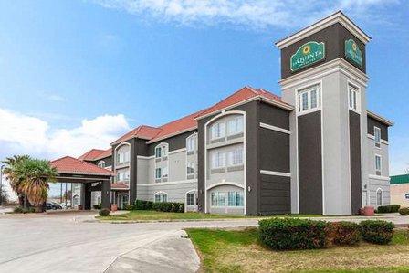 La Quinta Inn & Suites by Wyndham Seguin