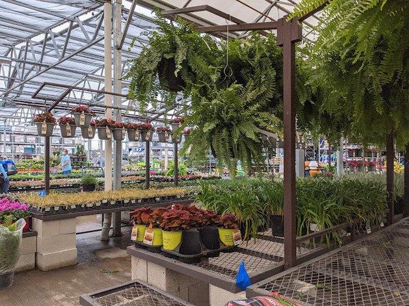 Lowe's Garden Center