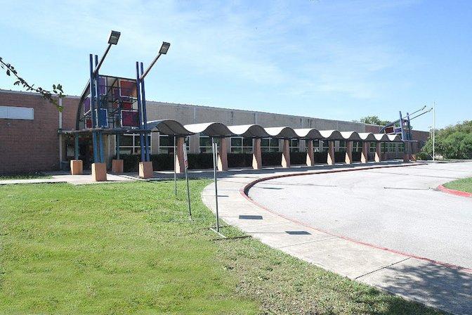 Woodlawn Hills Elementary School