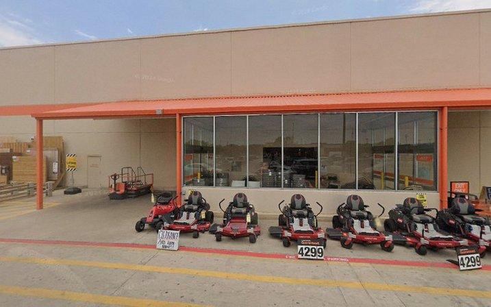 Pro Desk at The Home Depot