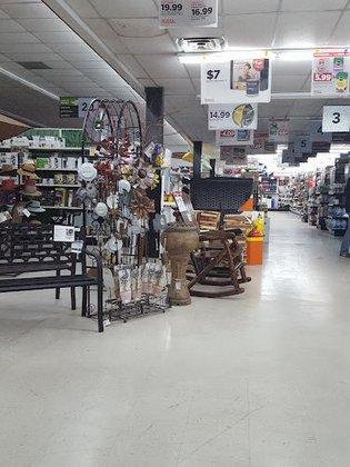Bandera True Value Hardware