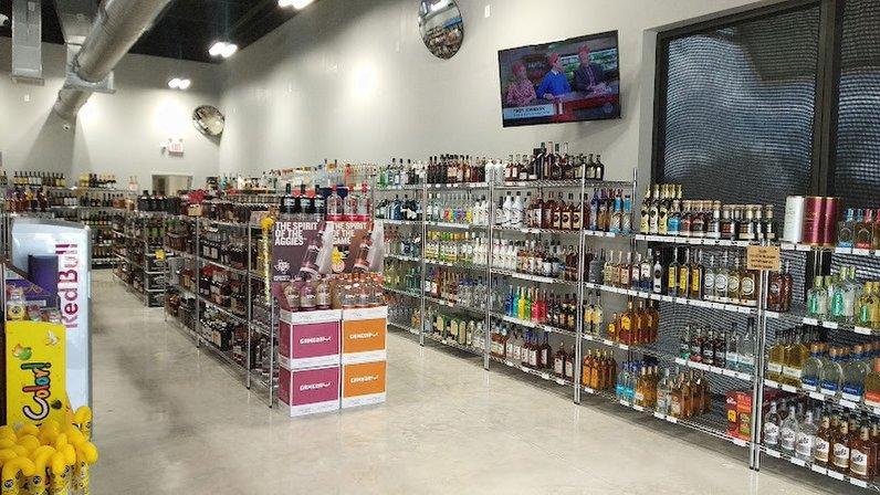 LOLA'S LIQUOR