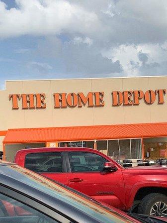 Pro Desk at The Home Depot