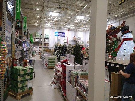 Lowe's Garden Center