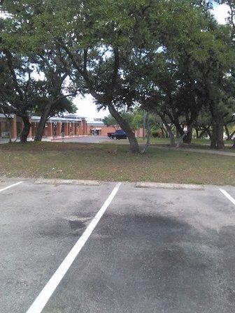 Dr Linda G Mora Elementary School