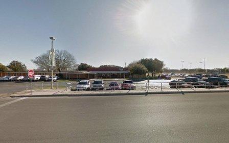 Southwest High Scool Building 200