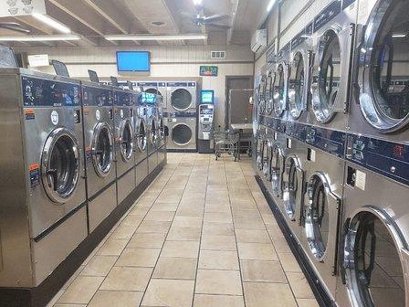Local Laundry - Medina Base